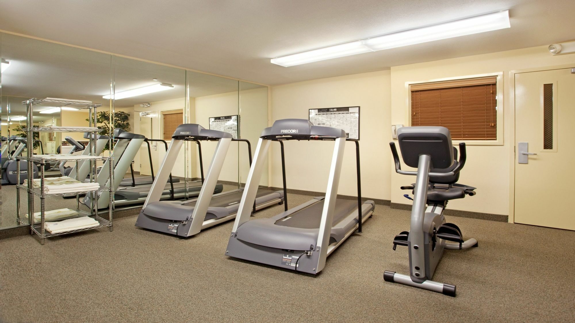 Candlewood Suites Charleston-Northwoods By Ihg North Charleston Ngoại thất bức ảnh